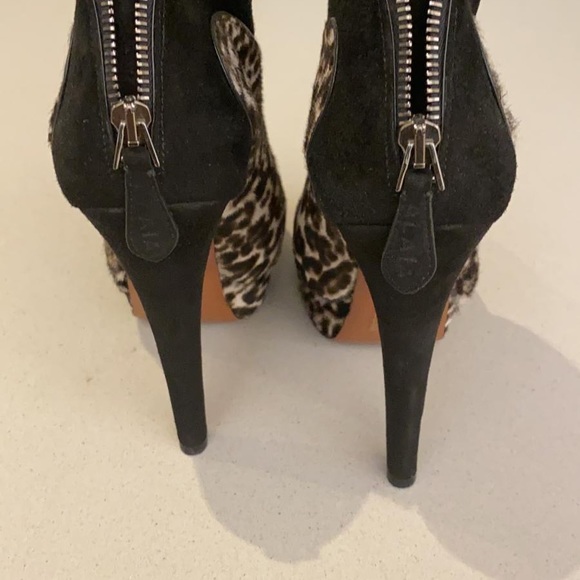 Alaia Booties Pony Hair - Picture 2 of 4